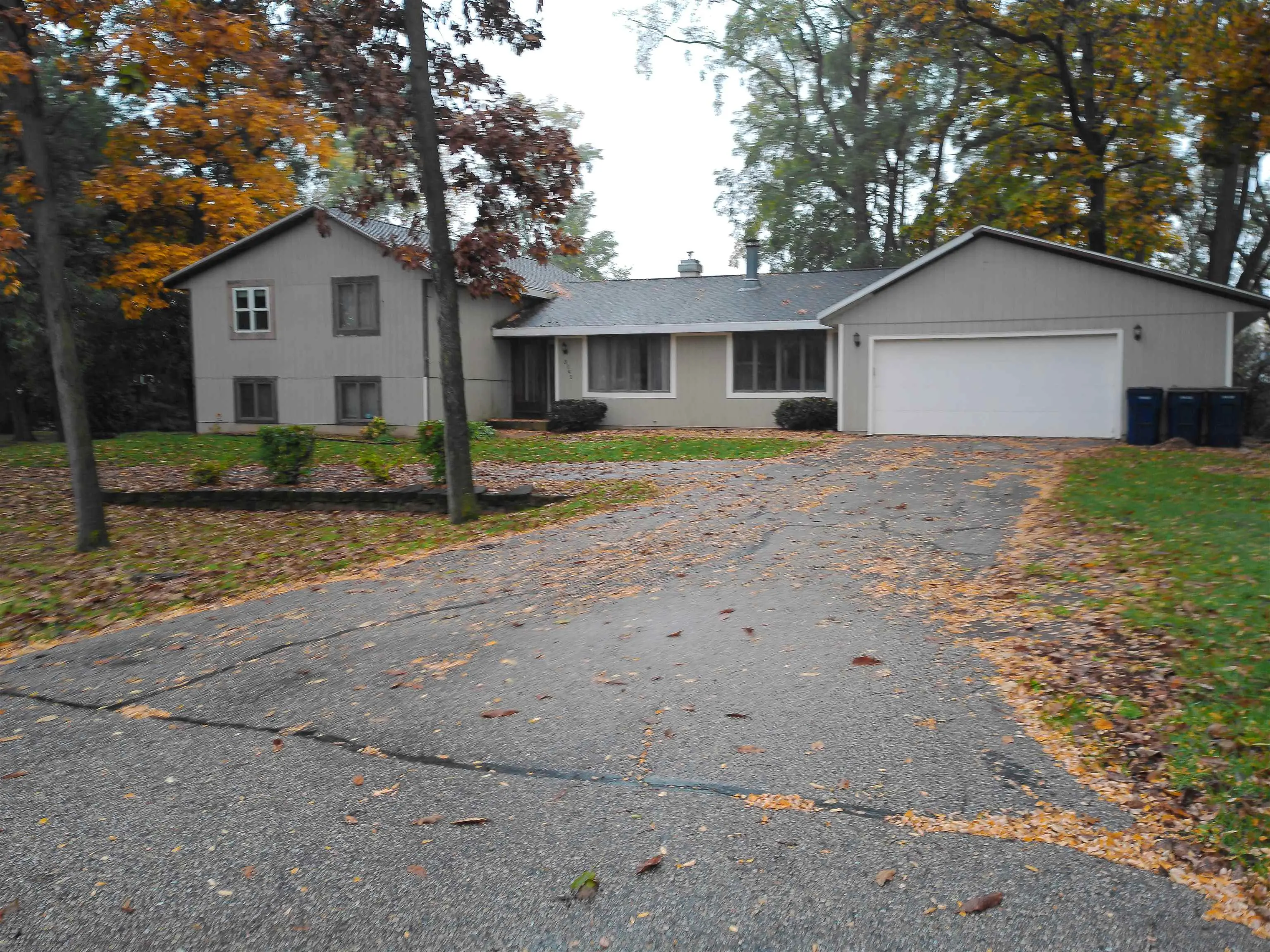 Photo of Listing #2034759