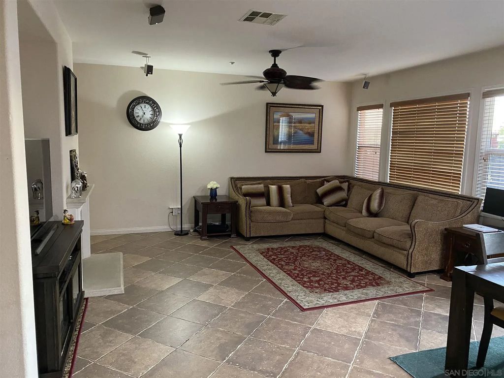 1460 Clearview Wy, San Marcos
