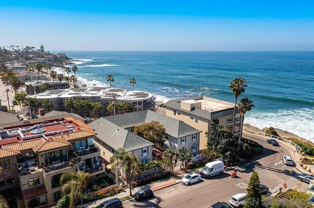 215 Bonair St 10, La Jolla