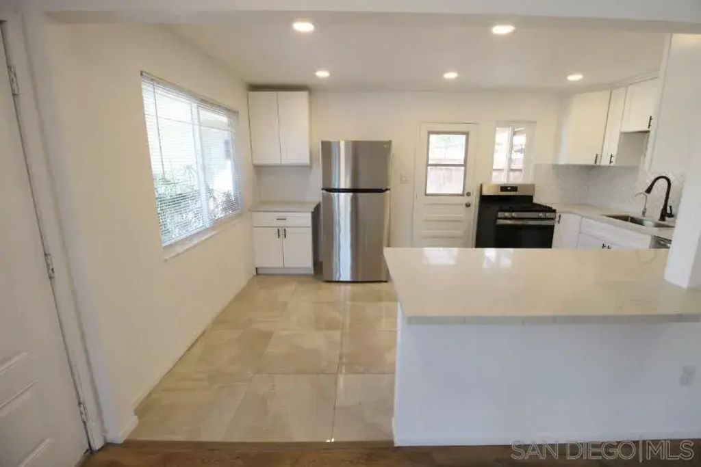 4917 Coconino Way, CLAIREMONT