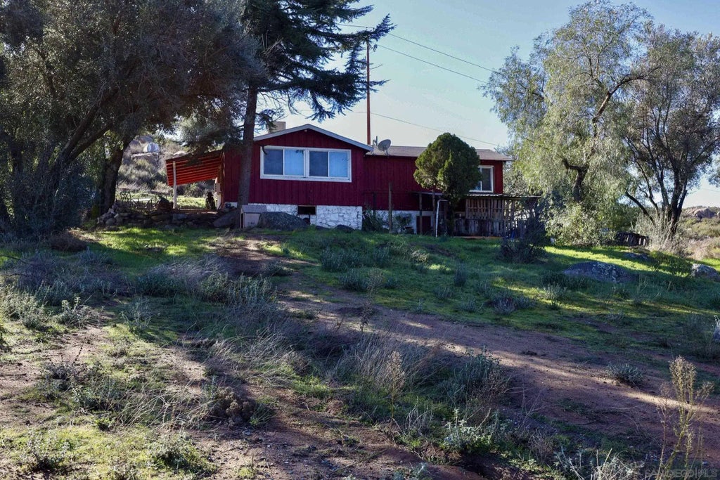 26311 Highway 94, Potrero