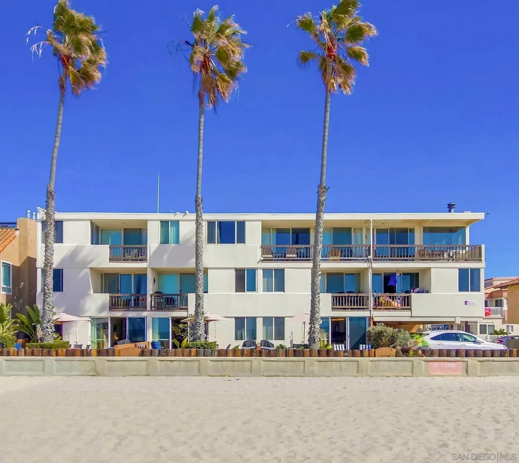 2801 Oceanfront Walk, 