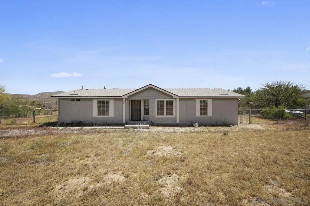 7537 Gunslinger Trail, Julian