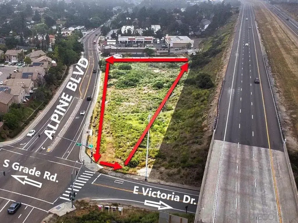 2850 Alpine Blvd 67, Alpine