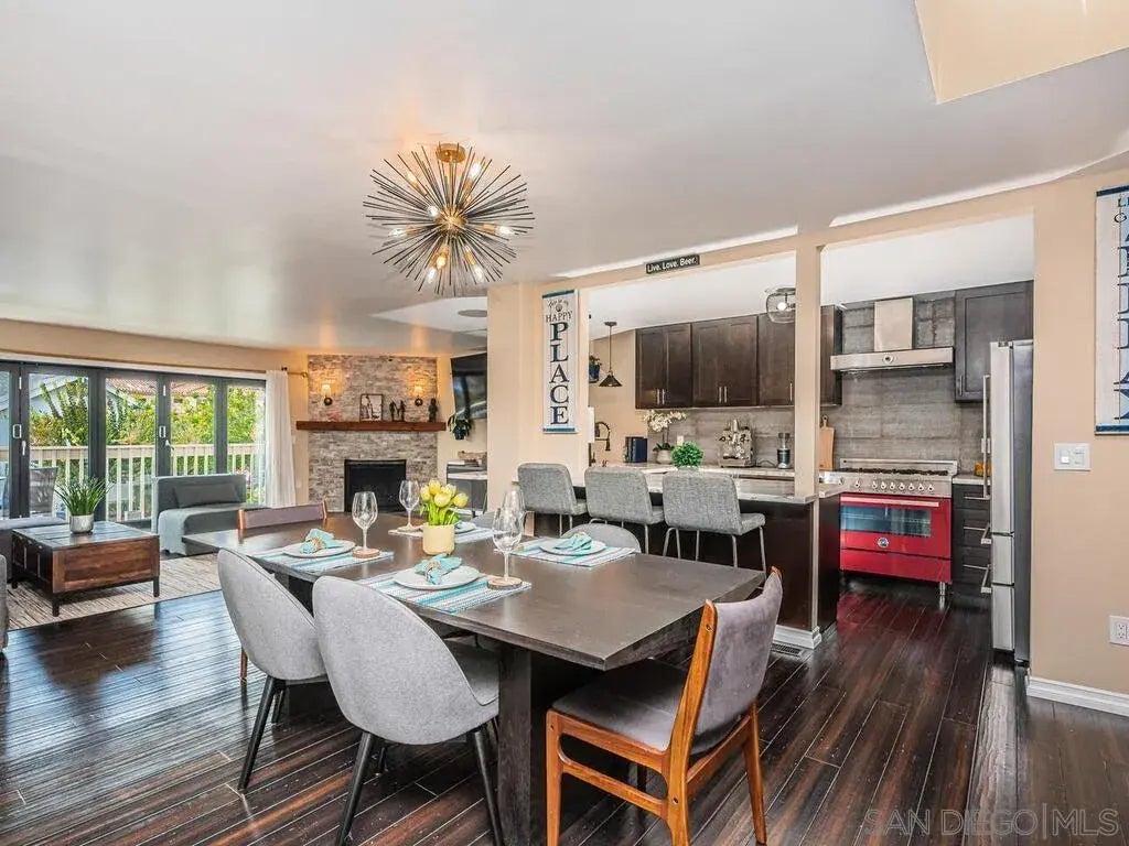 7514 Jerez Ct D, Carlsbad