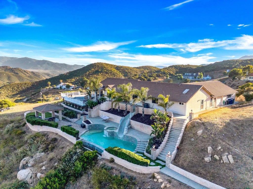 16064 Loose Creek Rd, Jamul