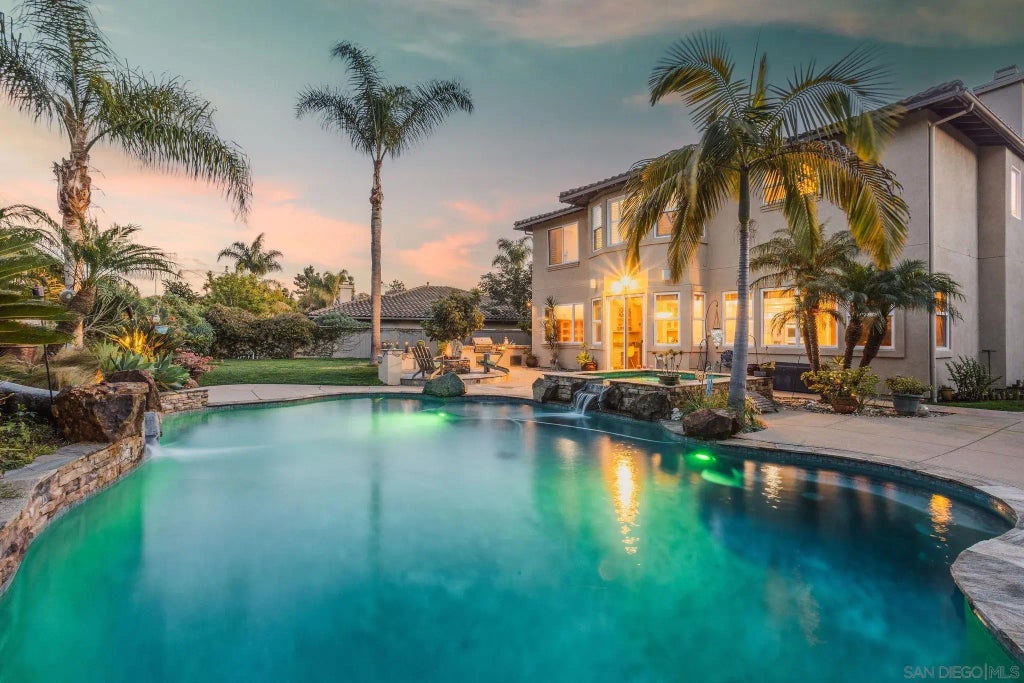 1688 Amante Ct, Carlsbad