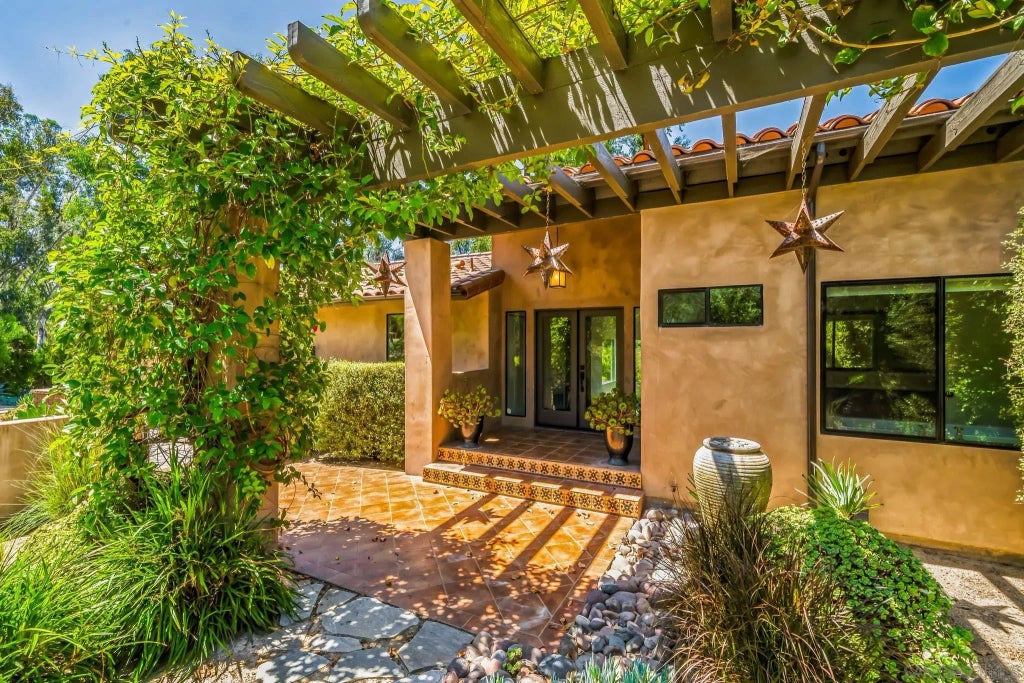 17335 Via Del Bravo, Rancho Santa Fe