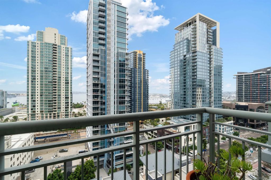 1240 India St 1509, Downtown (DT)