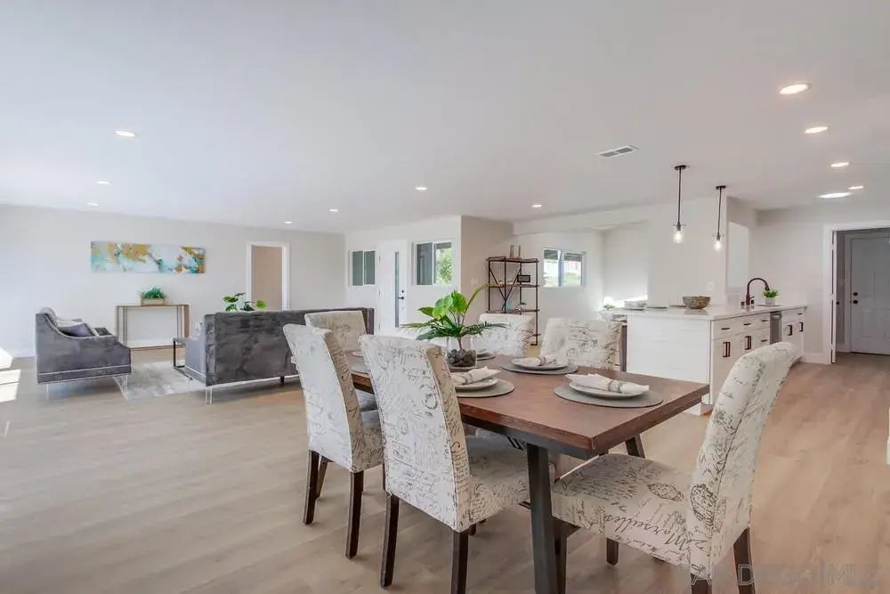 7733 Lake Andrita Ave, SAN CARLOS