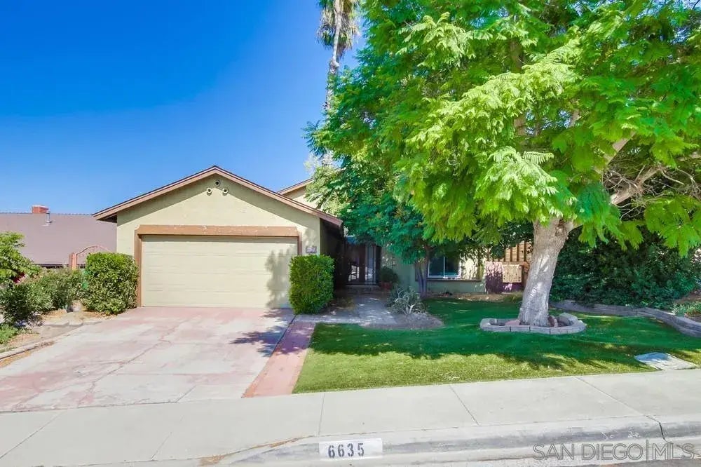 6635 Hemingway Dr, DEL CERRO