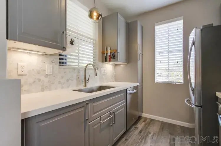 10925 Sabre Hill Dr 378, POWAY