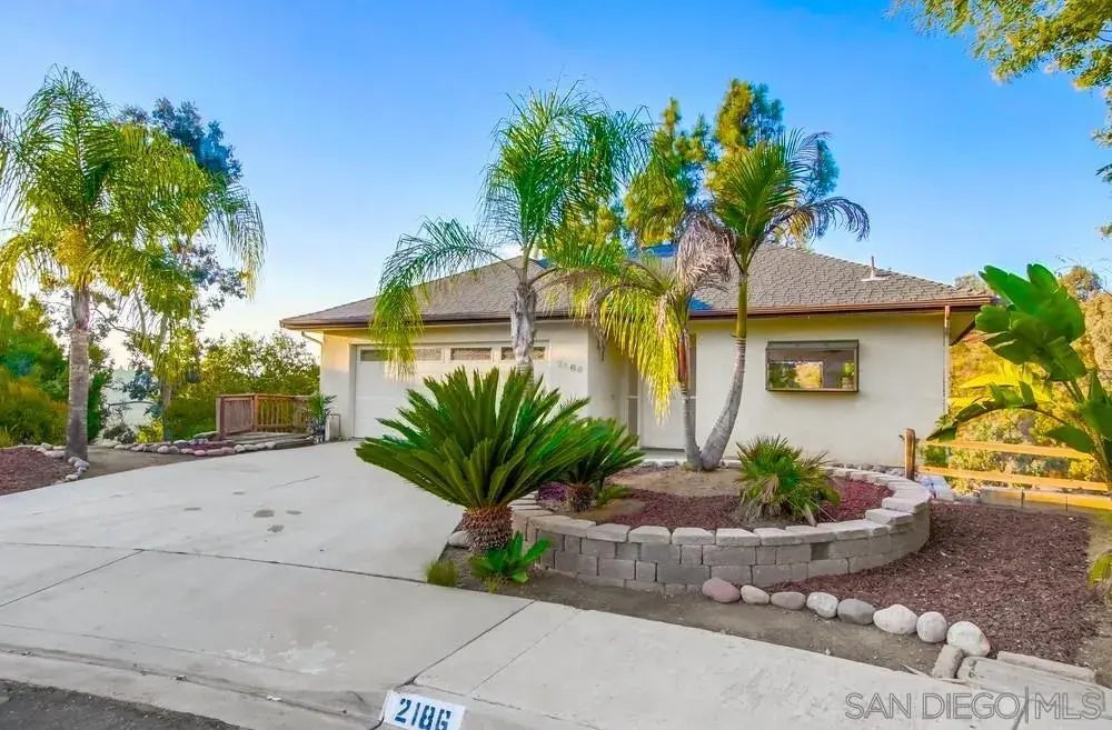 2186 Flying Hills Ln, El Cajon
