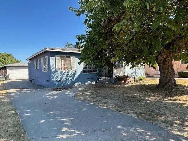 501 Farragut Cir, El Cajon