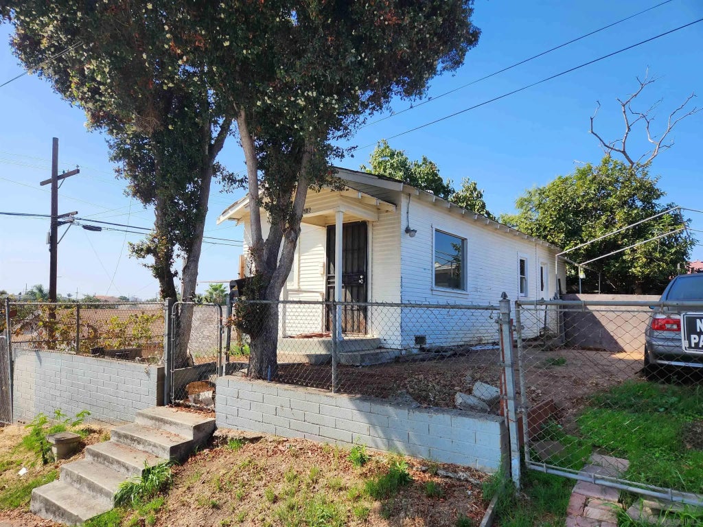 518 S 39th St, LOGAN HEIGHTS