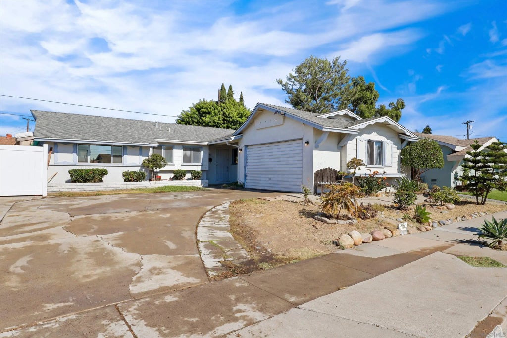 4985 Rebel Rd, CLAIREMONT