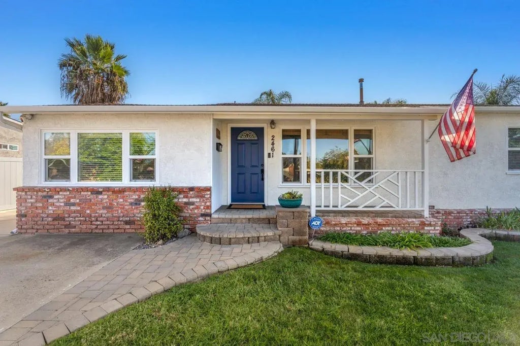 2461 Charles Way, El Cajon