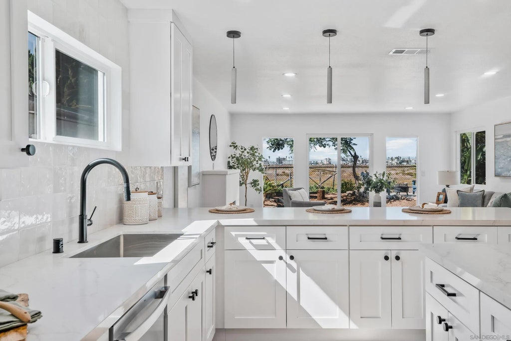 1360 5th St, Imperial Beach