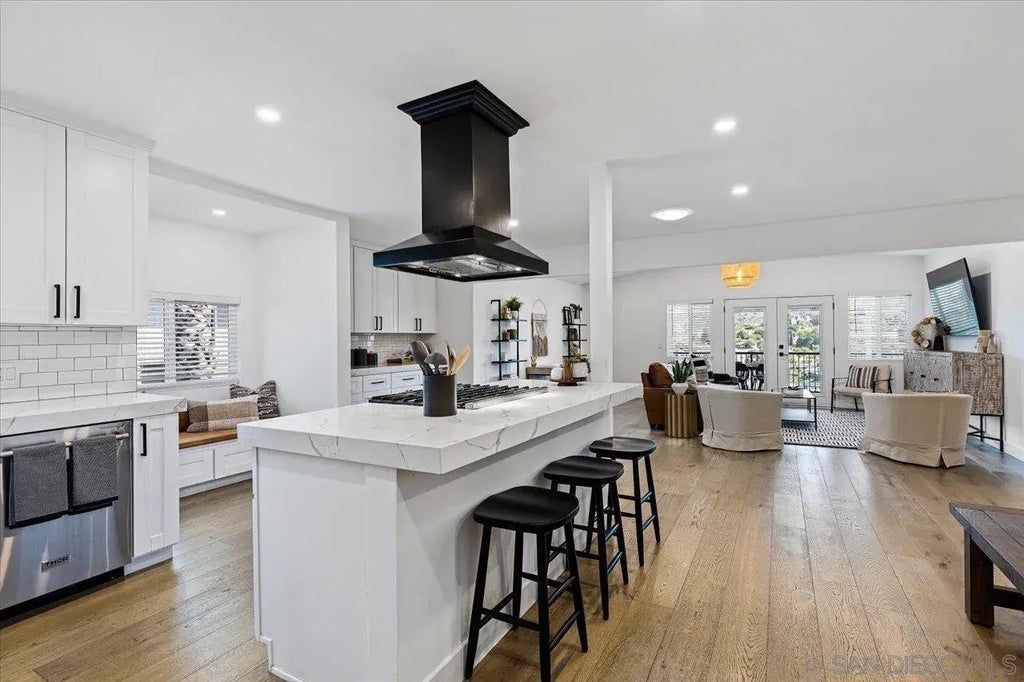 5586 Hamill Ave, DEL CERRO