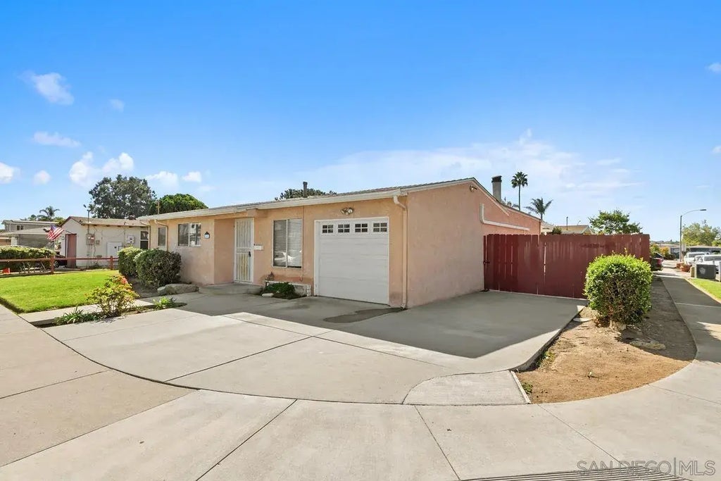 3001 Idlewild Way, CLAIREMONT