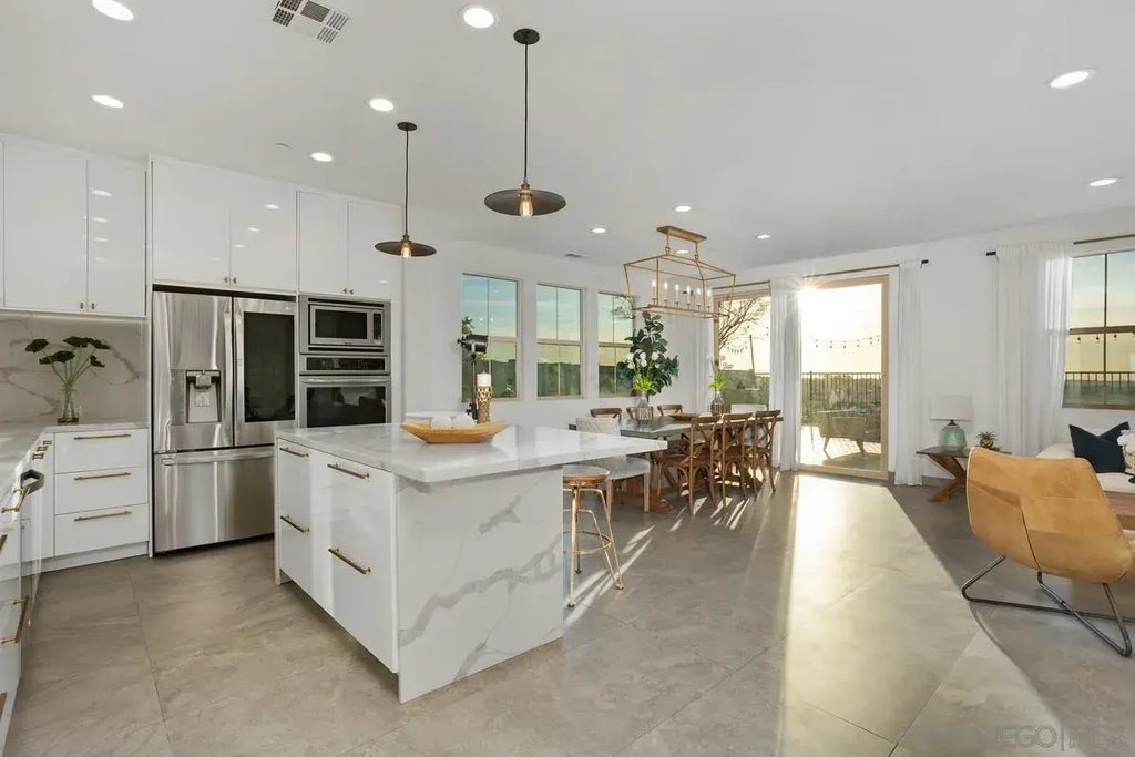 16279 Veridian Cir, RANCHO BERNARDO