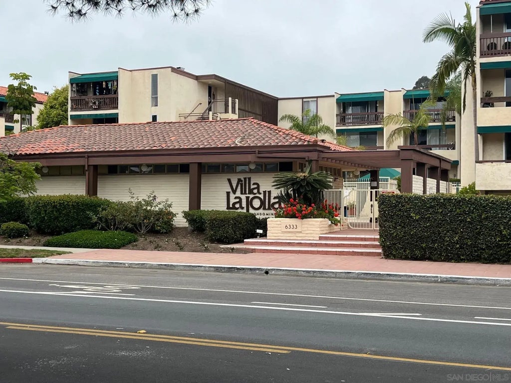 6333 La Jolla Blvd. 369, La Jolla
