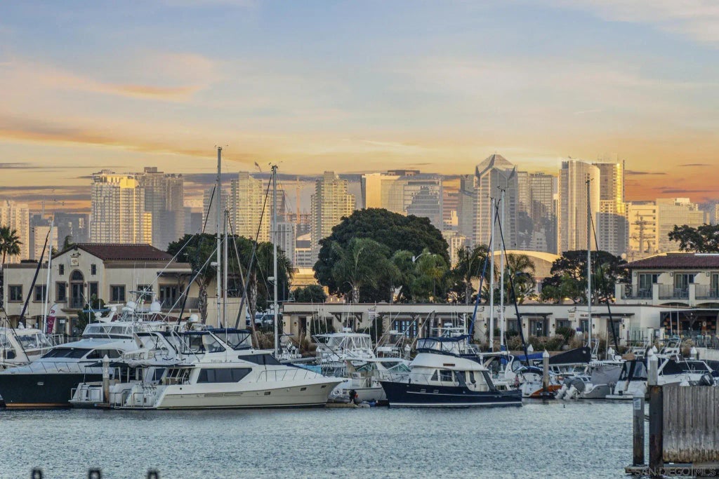 430 San Antonio Ave #1, POINT LOMA