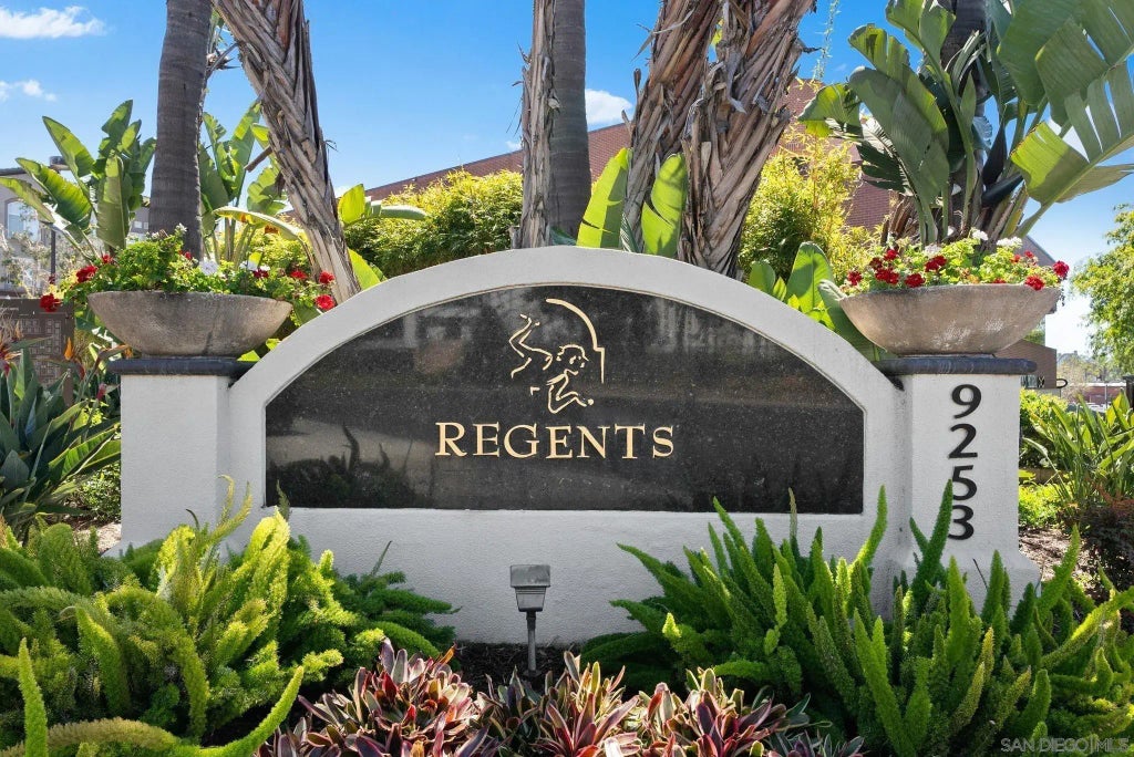 9263 Regents Rd B202, La Jolla