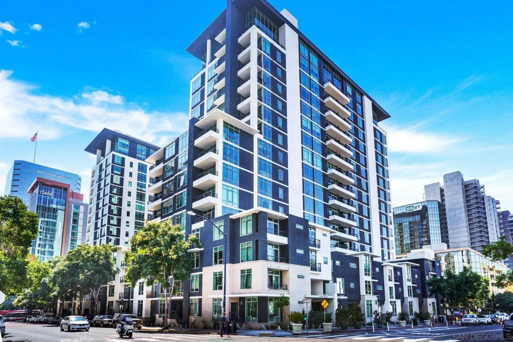 425 W Beech St 1502, SAN DIEGO