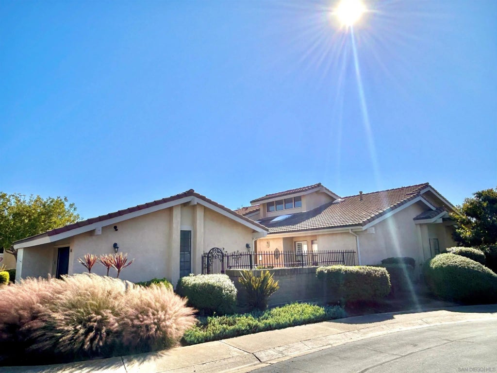1665 Caminito Asterisco, La Jolla