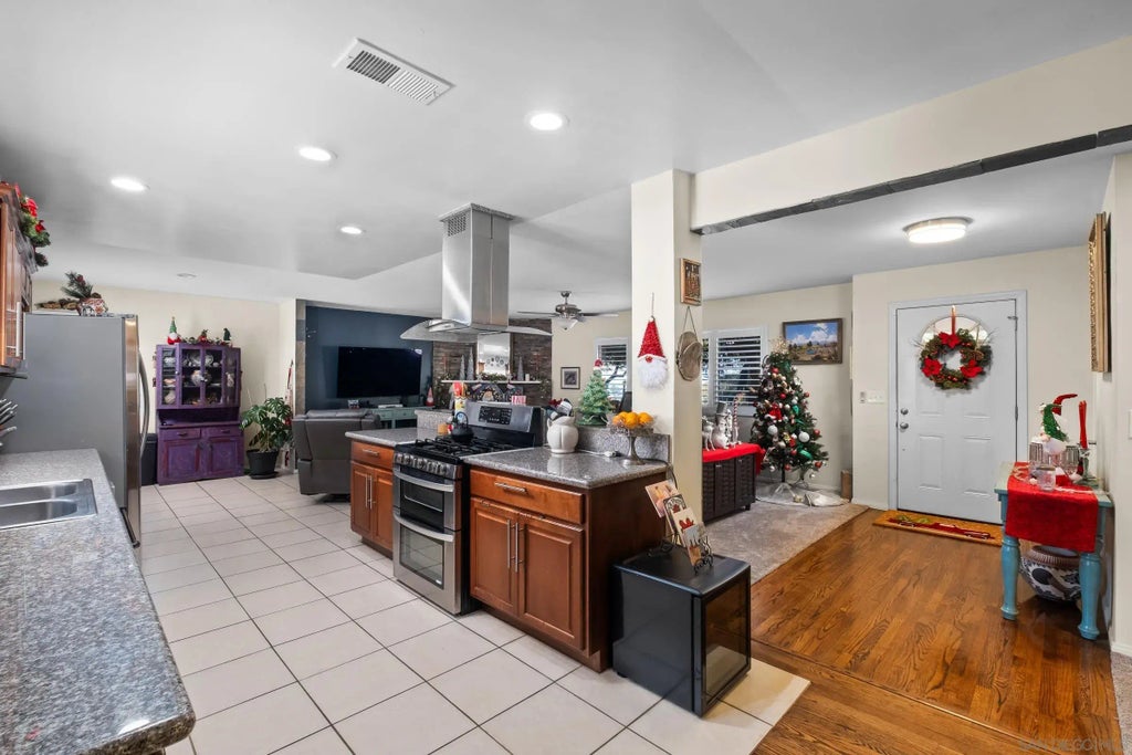 1920 Naranca Ave, El Cajon