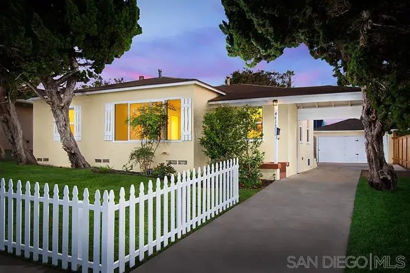 4611 Tivoli St, POINT LOMA