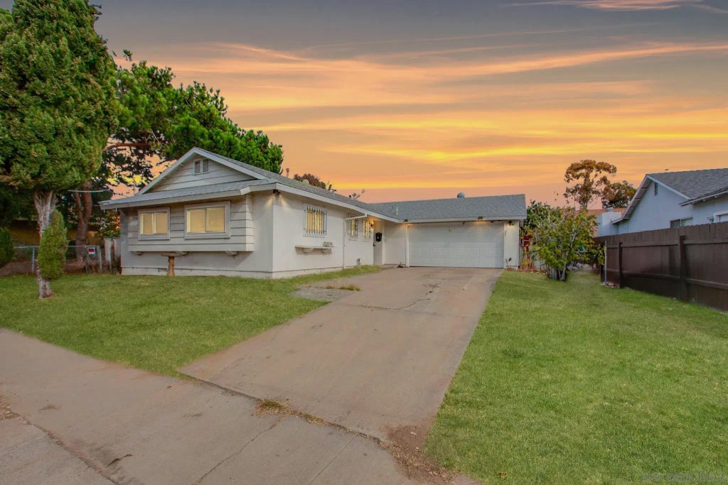 989 Madden Ave, SOUTH SD