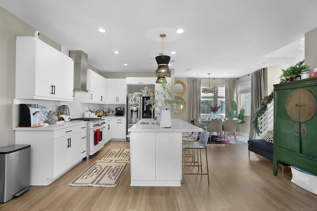 10661 Lara Ct, MIRA MESA