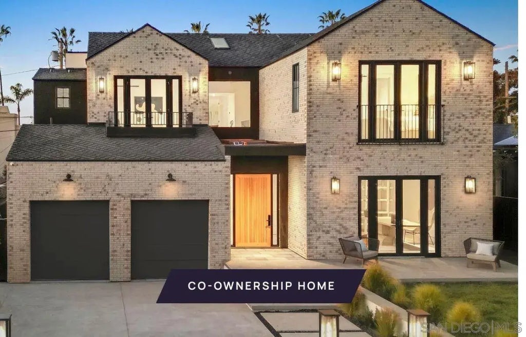 442 Westbourne St C, La Jolla