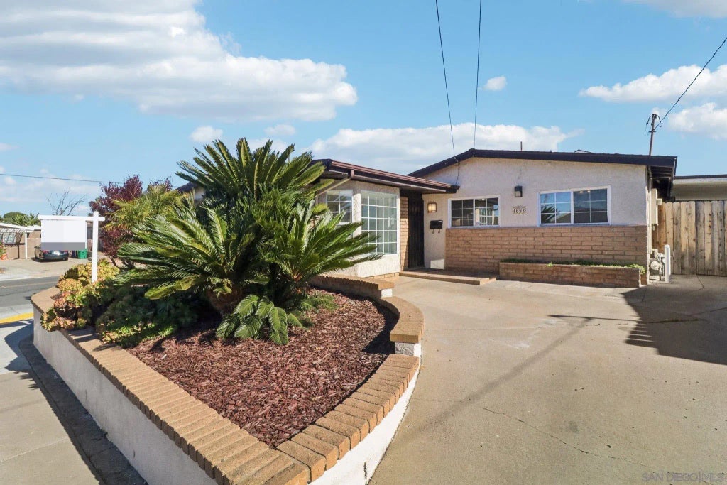 4693 Southampton St, CLAIREMONT