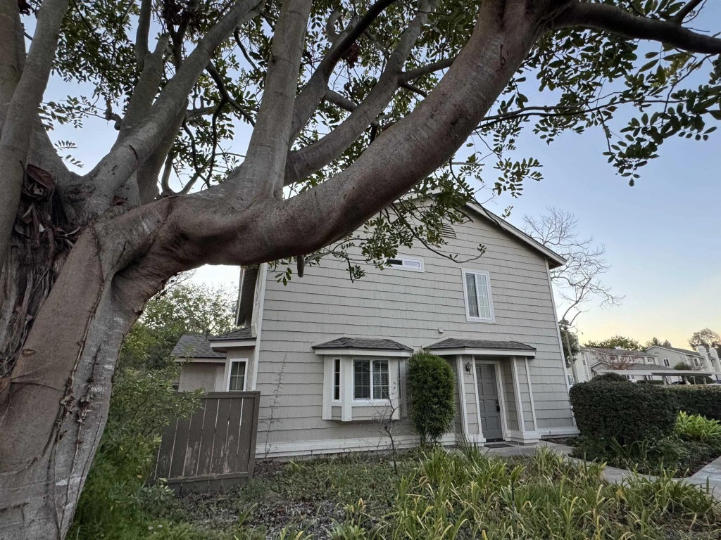 3739 Bennington Ct, Carlsbad