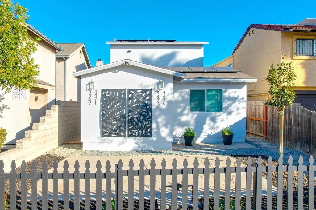 4469-75 Altadena Avenue, TALMADGE