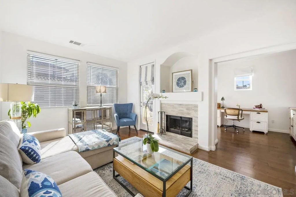 6466 Terraza Portico, Carlsbad