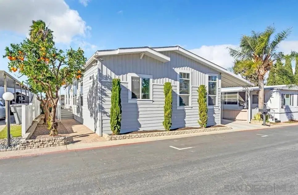 12824 El Rey Vista St 143, Poway