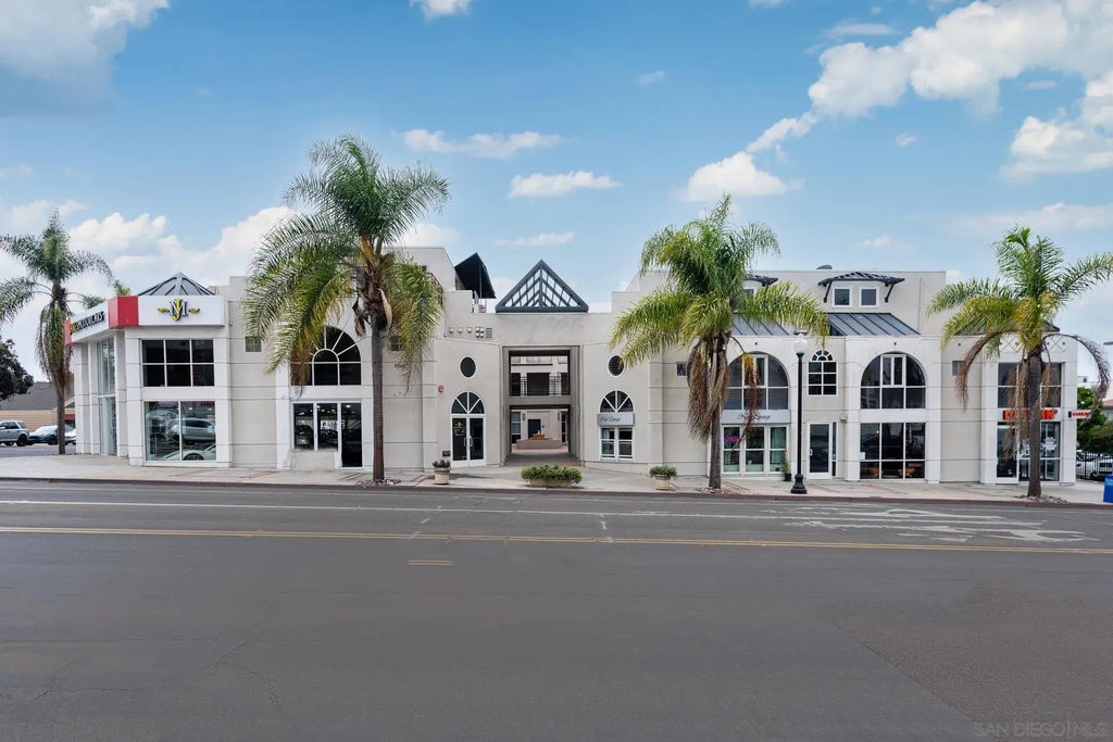 7514 Girard Ave 23, La Jolla