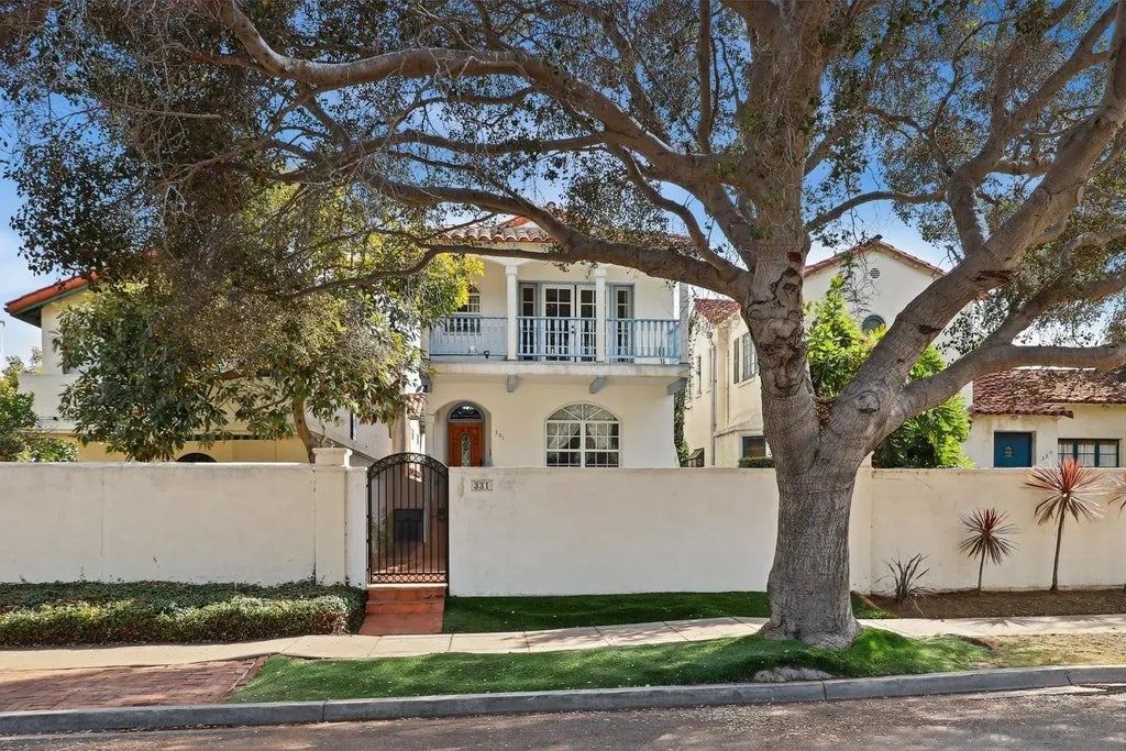 331 Alameda Blvd, Coronado