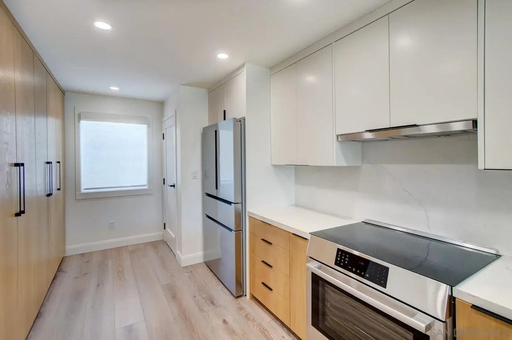 5410 La Jolla Blvd A303, La Jolla