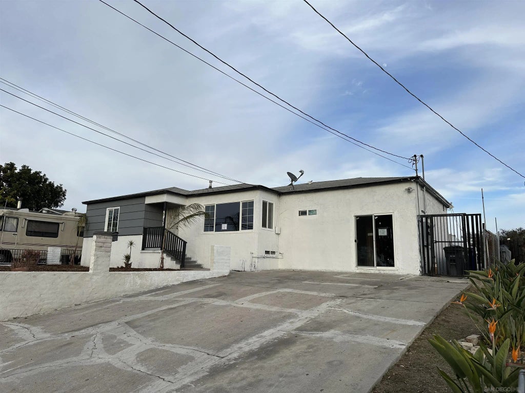 1935-37 Washington St, Lemon Grove