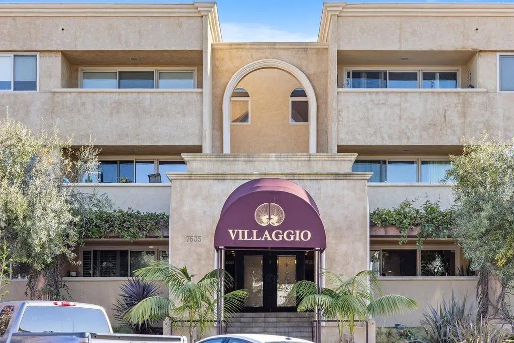 7635 Eads Ave 303, La Jolla