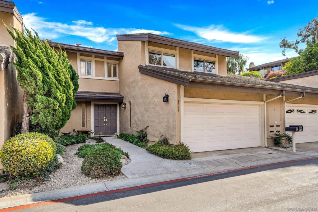 4705 Amberwood Ct, Carlsbad