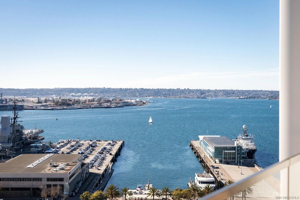 888 W E Street 2203, DOWNTOWN