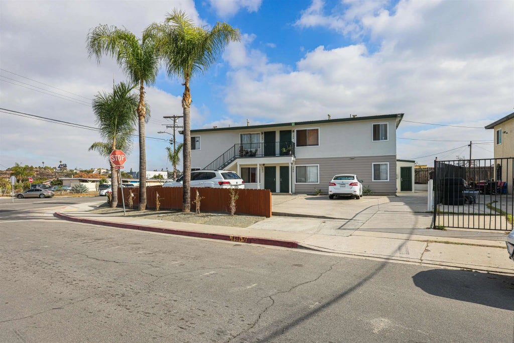 243-49 San Jacinto Dr, ENCANTO