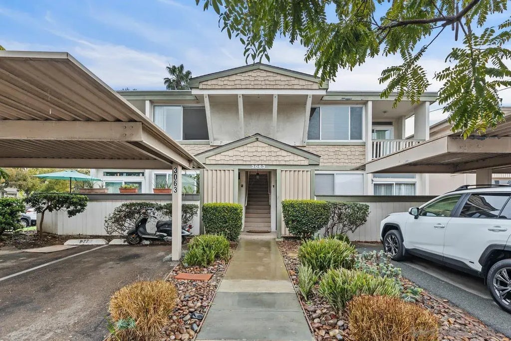 3063 Barnard 4, POINT LOMA