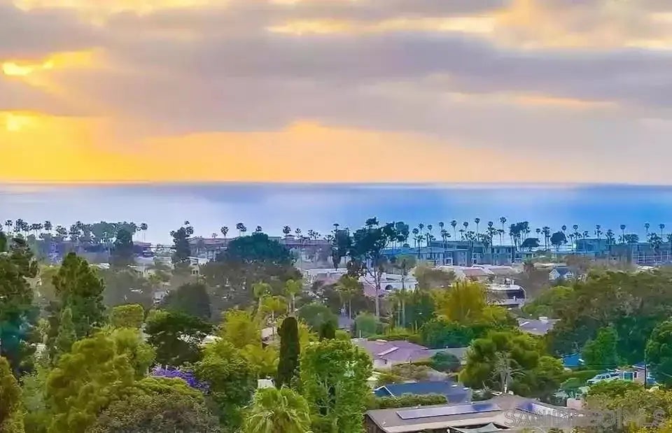 2500 Torrey Pines 802, La Jolla